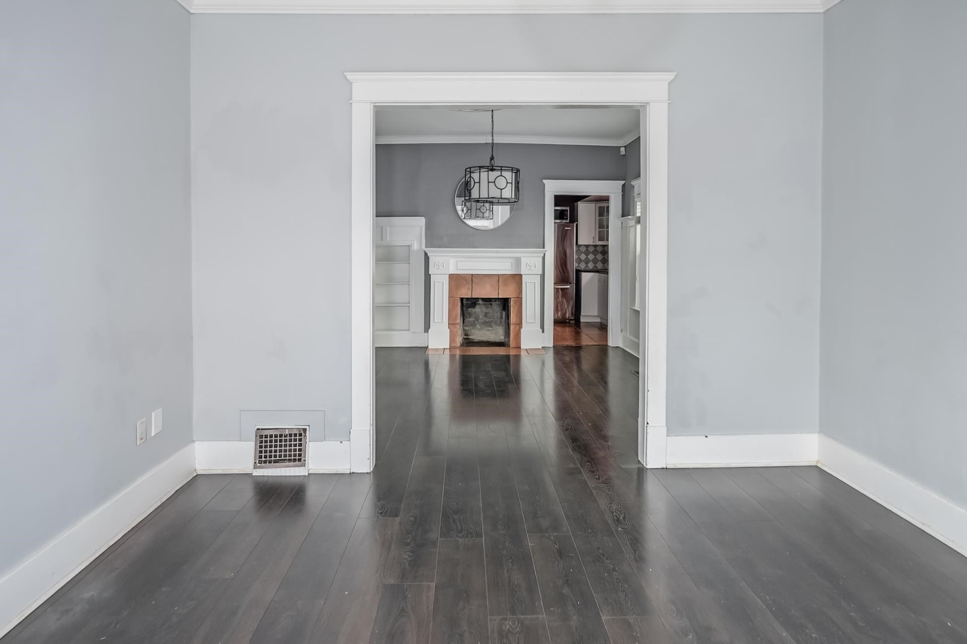 6085 Quebec Street, Vancouver, BC
