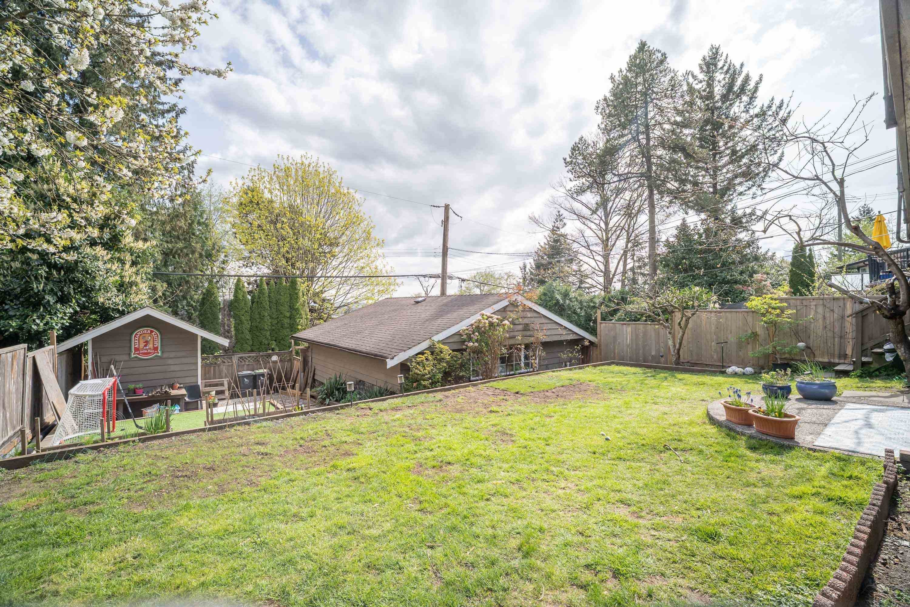 1119 Cloverley Street, North Vancouver, BC