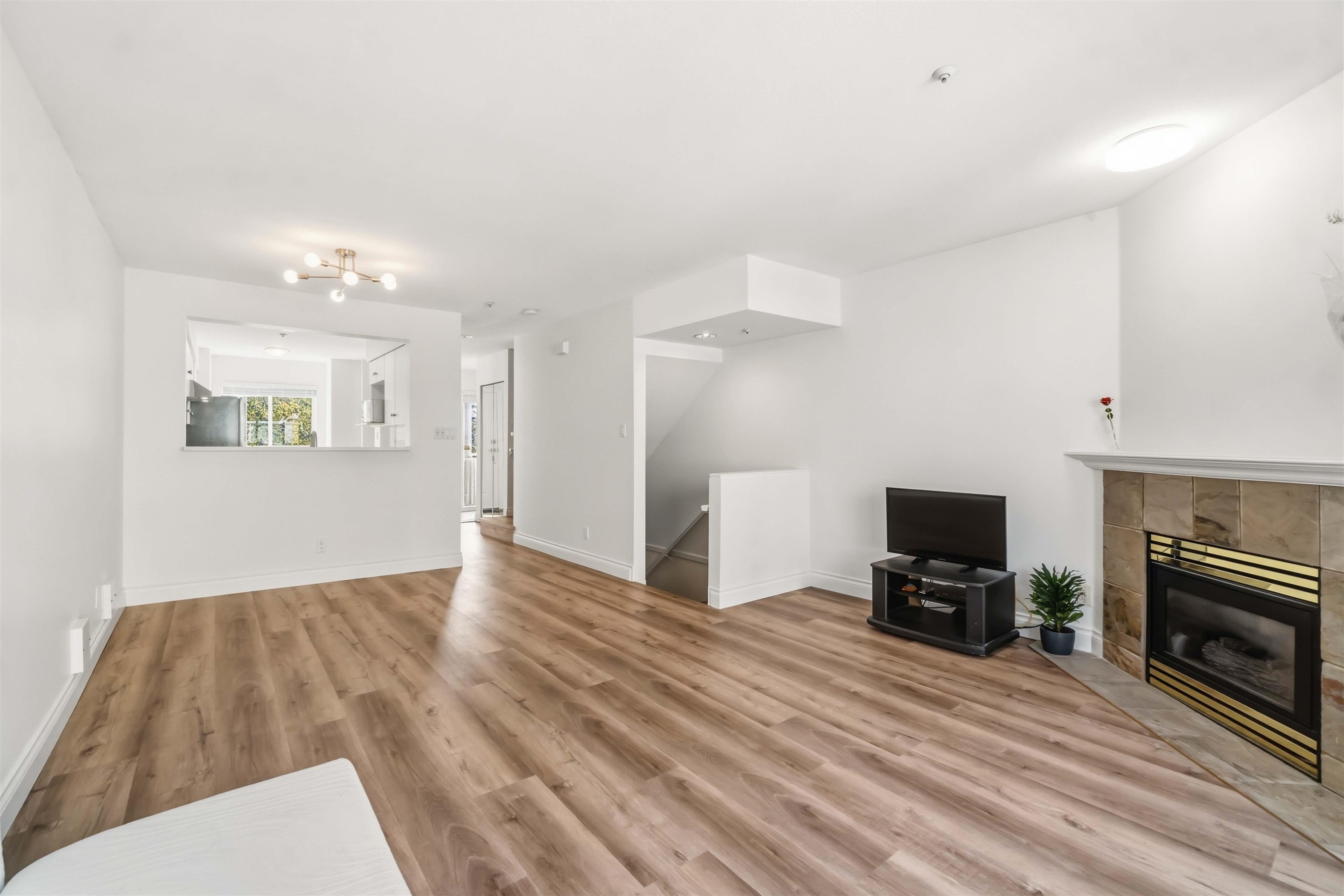 8433 Jellicoe Street, Vancouver, BC