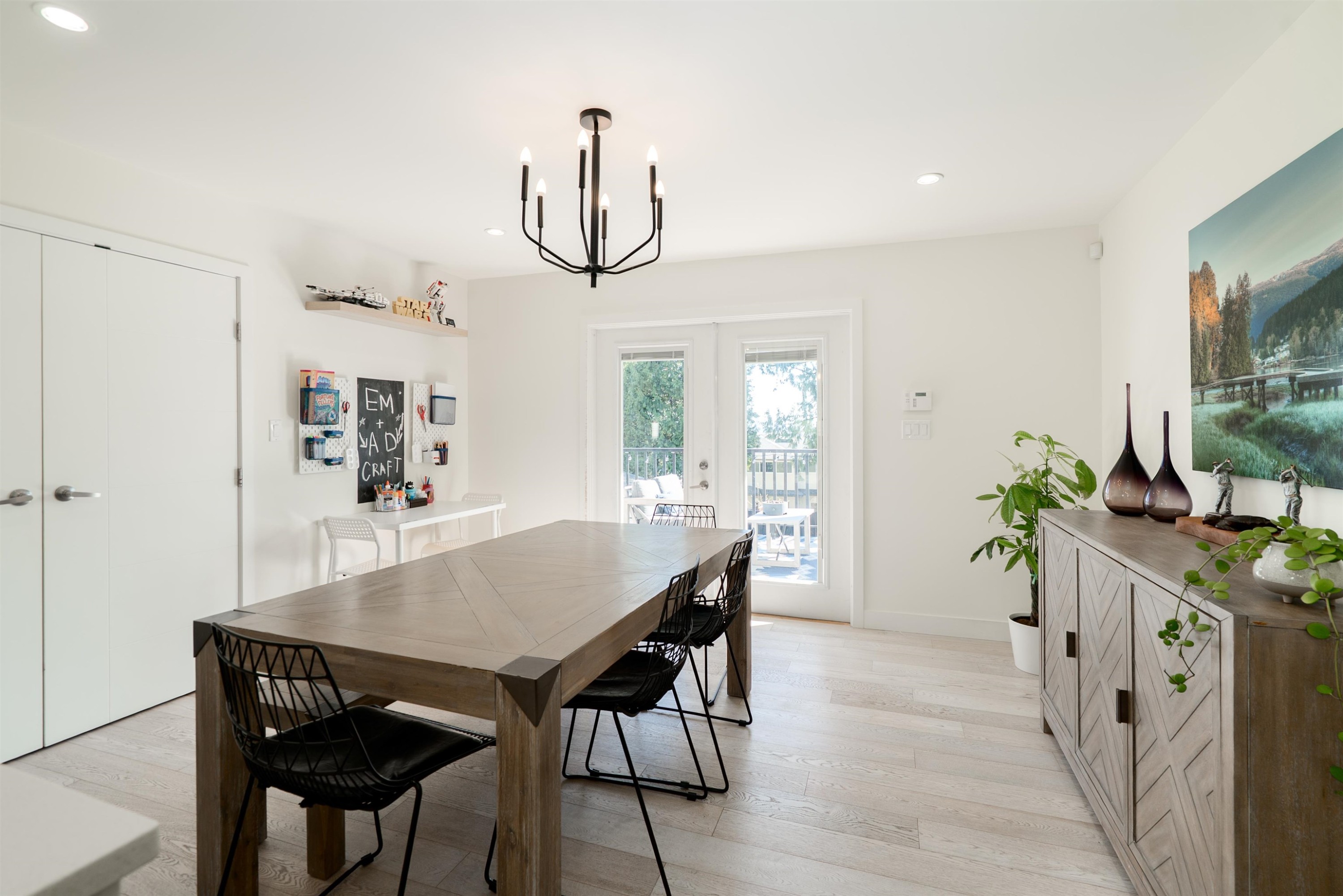 1056 Dansey Avenue, Coquitlam, BC