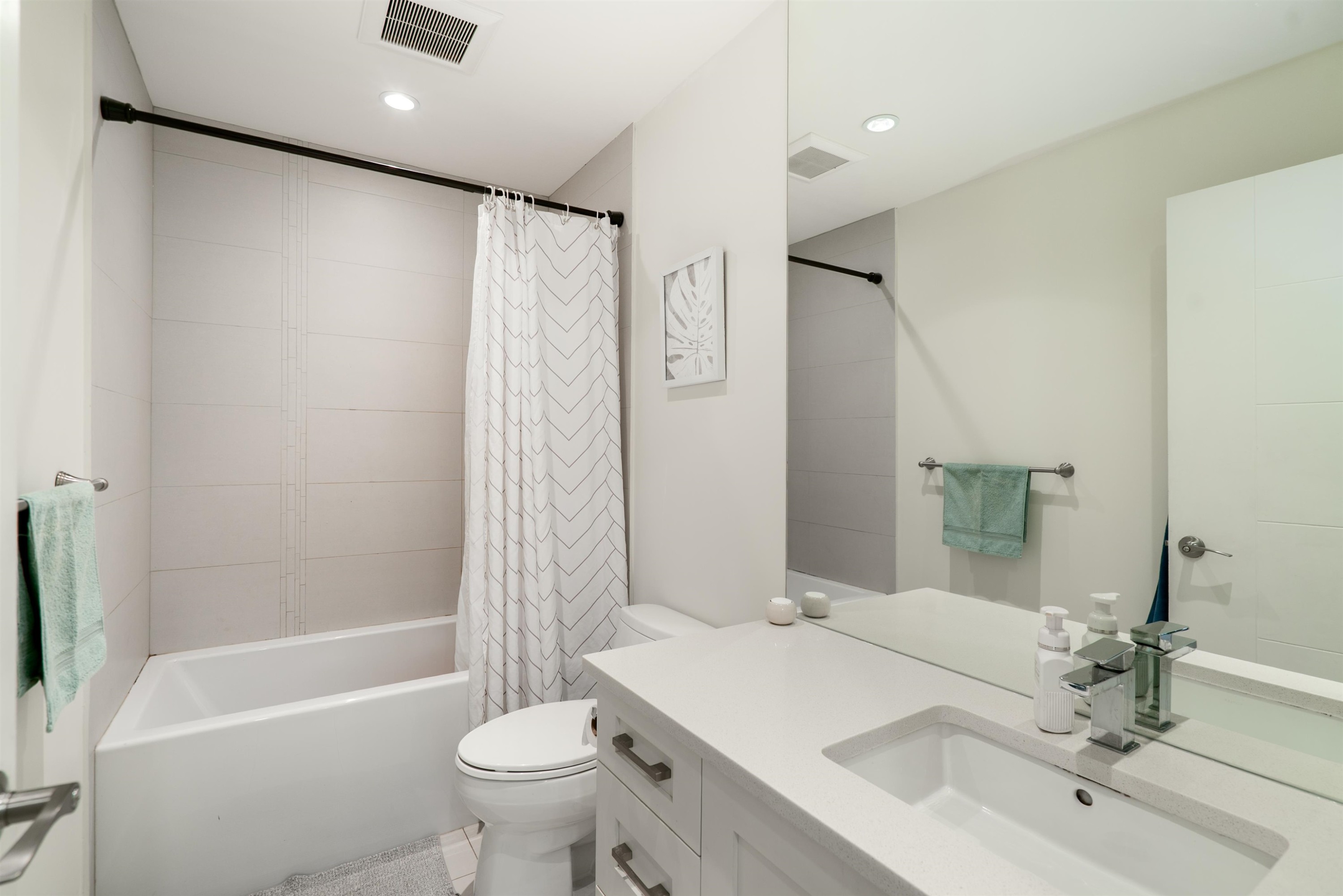 1056 Dansey Avenue, Coquitlam, BC