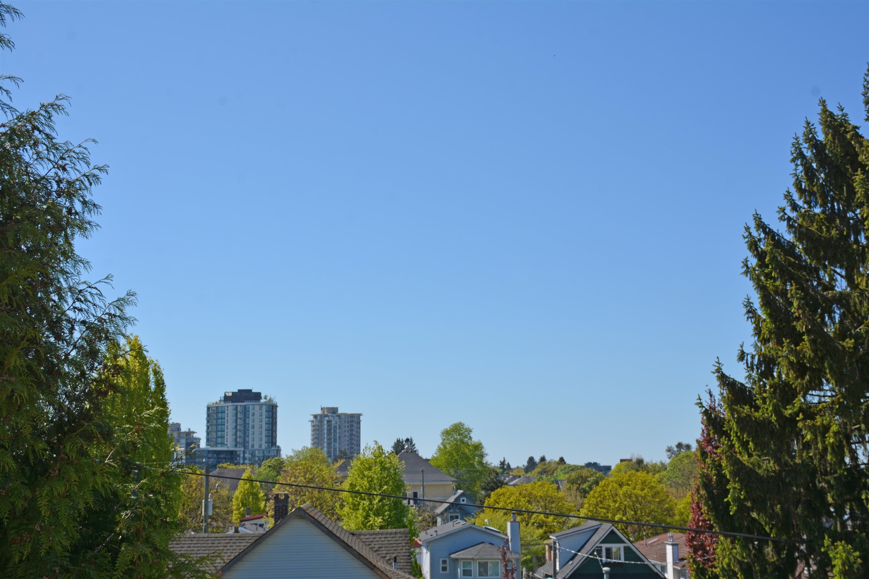 2-2017 23Rd Avenue E, Vancouver, BC - Outdoor With View