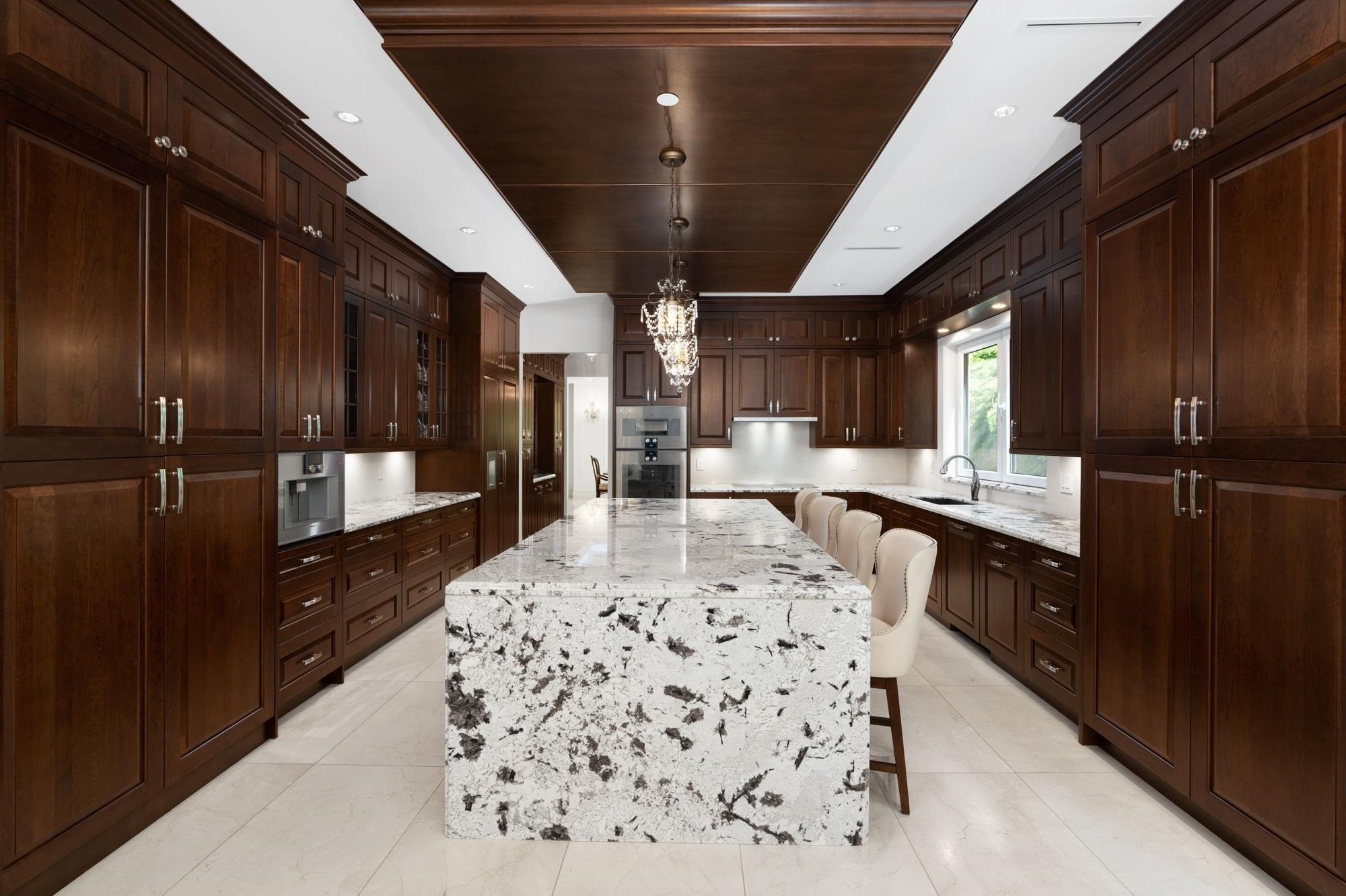 1760 29Th Street, West Vancouver, BC