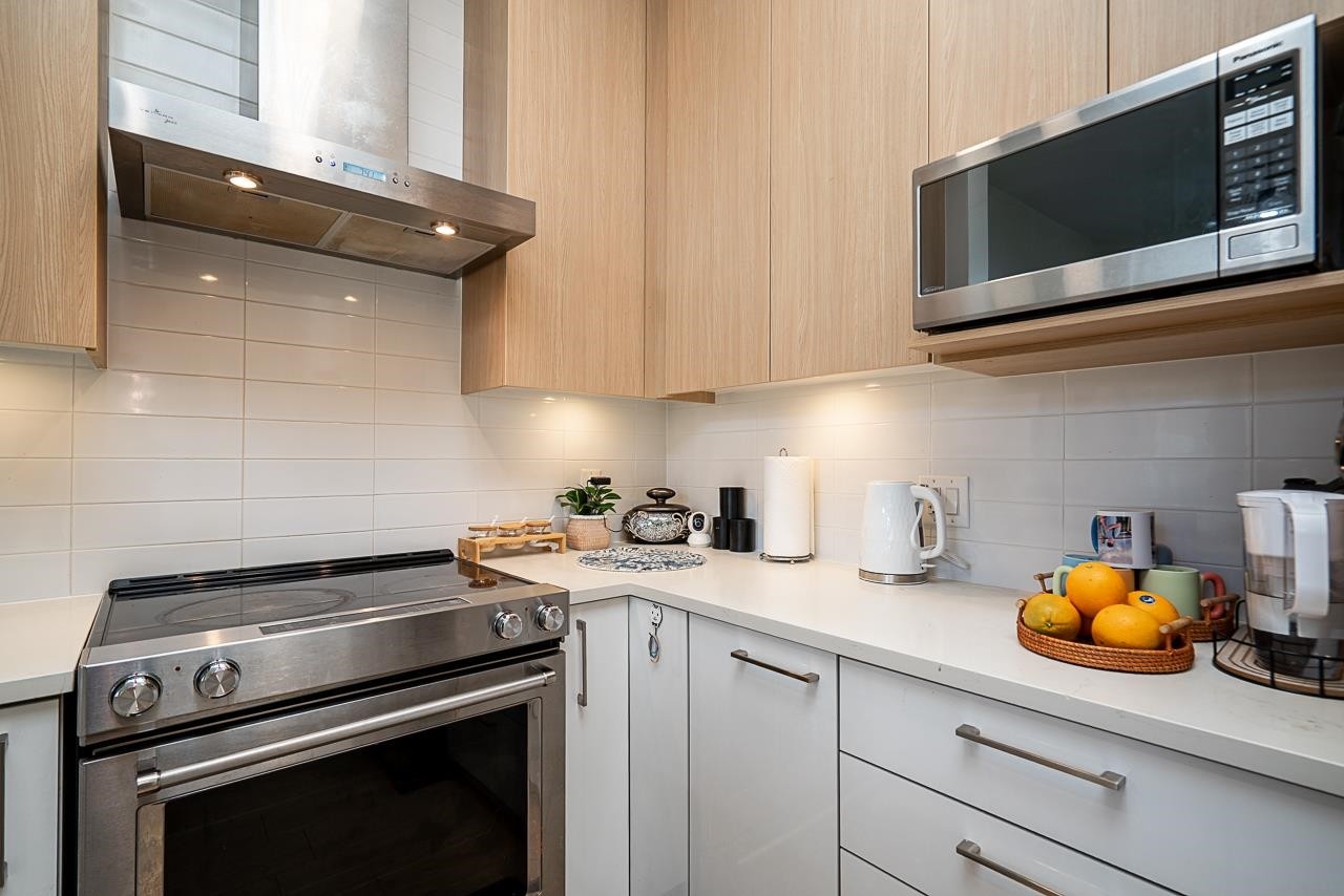 5423 Lougheed Highway, Burnaby, BC
