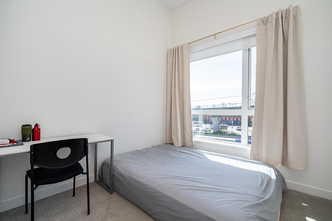 5423 Lougheed Highway, Burnaby, BC