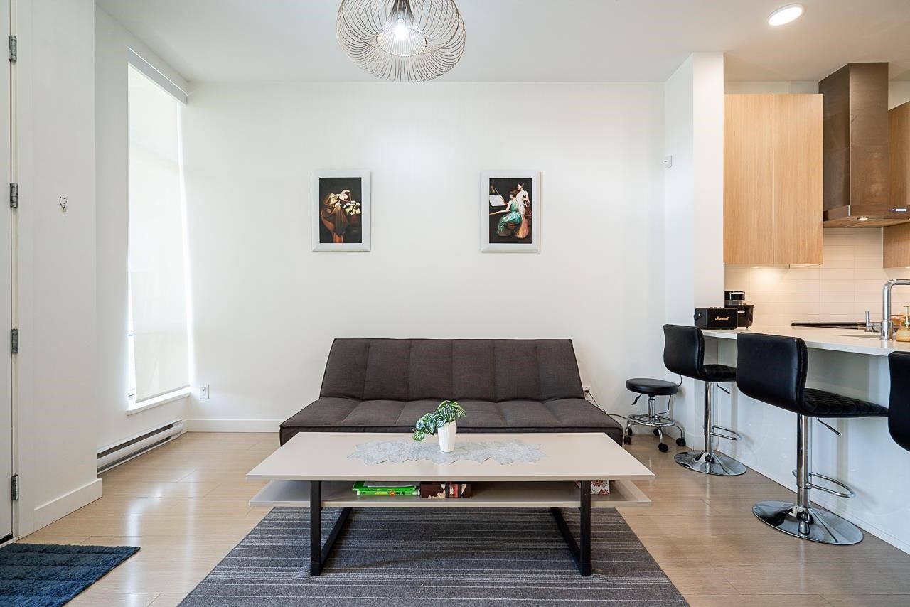 5423 Lougheed Highway, Burnaby, BC