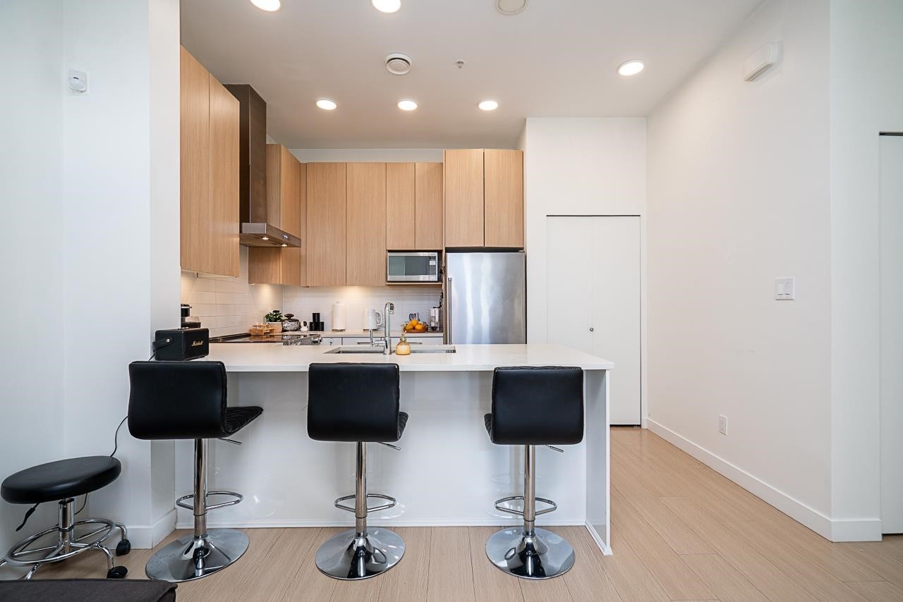 5423 Lougheed Highway, Burnaby, BC