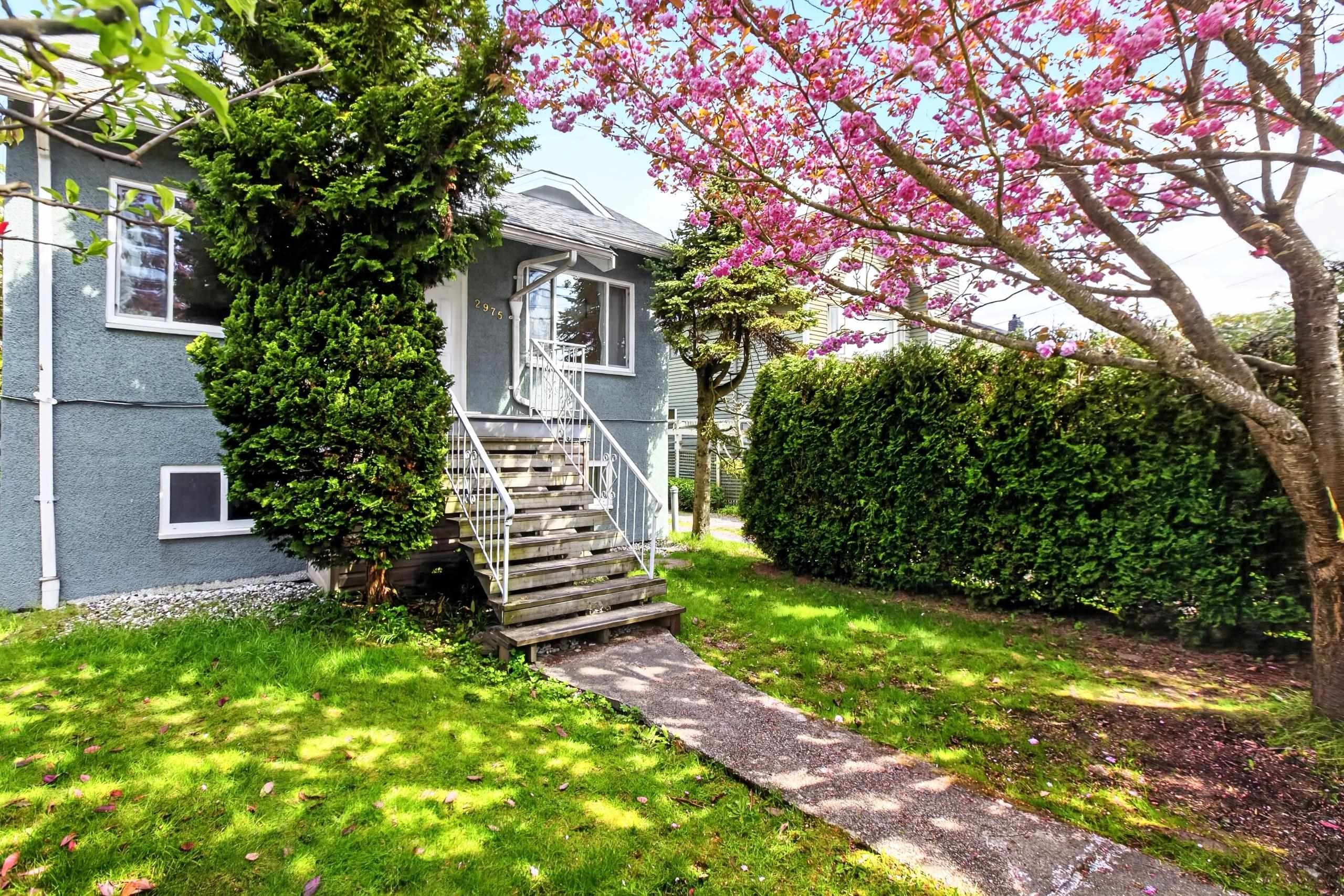 2975 8Th Avenue W, Vancouver, BC