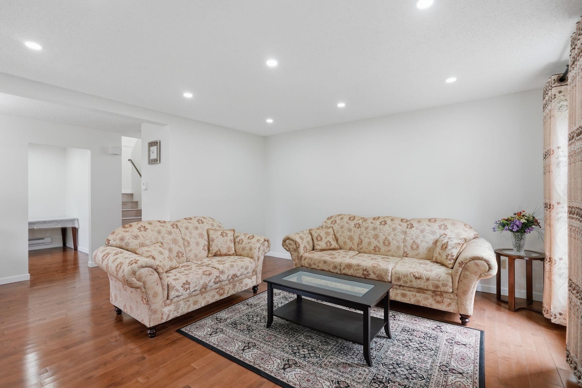 7506 Westbank Place, Vancouver, BC