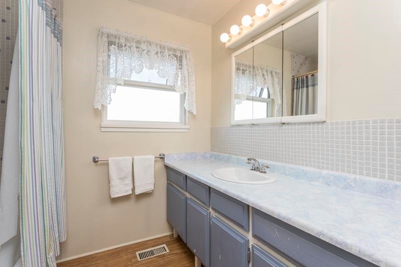 3511 Newmore Avenue, Richmond, BC