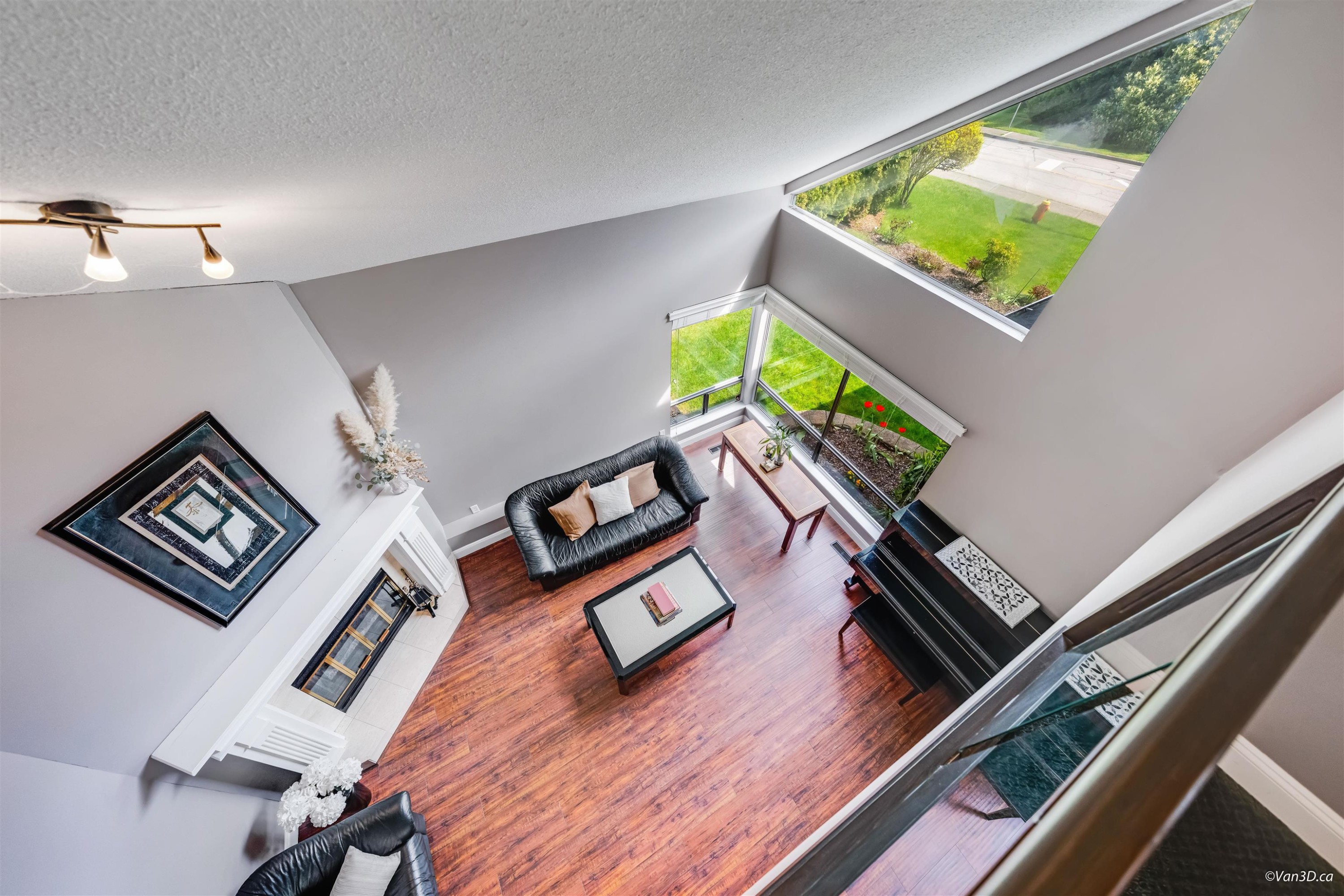 532 Riverview Crescent, Coquitlam, BC