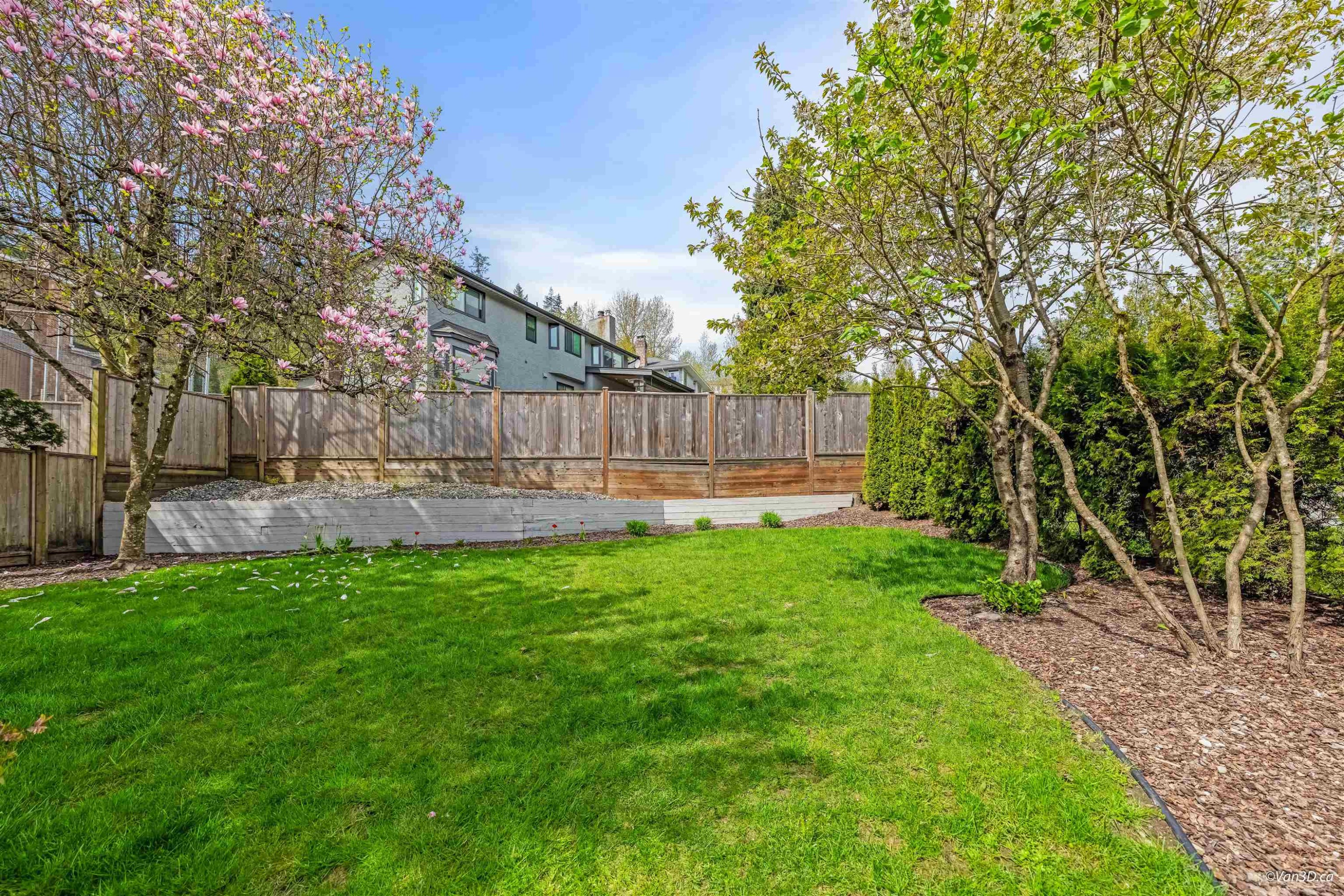 532 Riverview Crescent, Coquitlam, BC