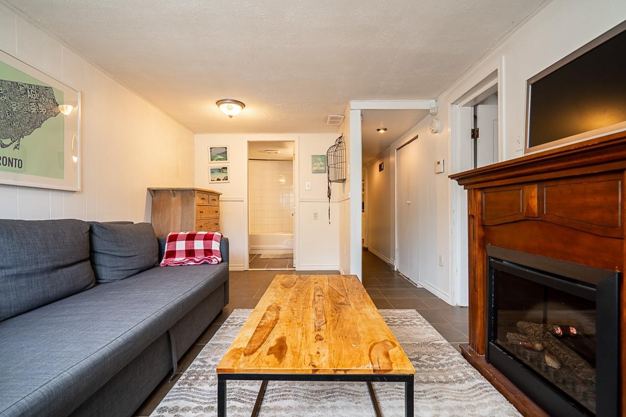 1623 12Th Avenue E, Vancouver, BC