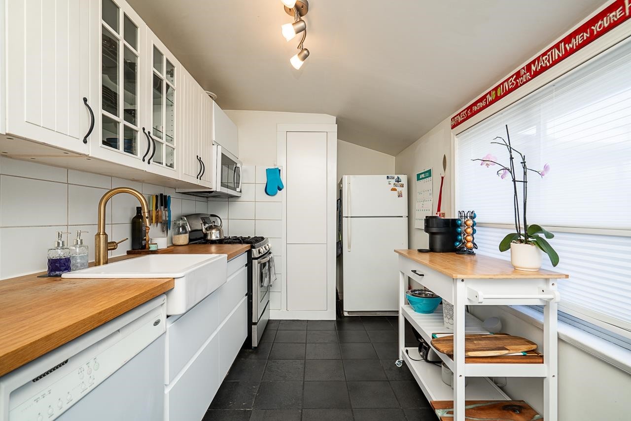 1623 12Th Avenue E, Vancouver, BC