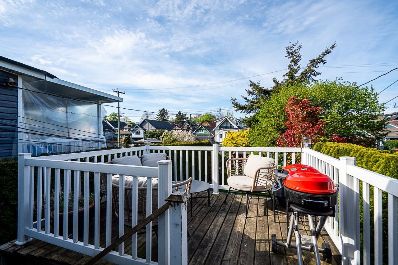 1623 12Th Avenue E, Vancouver, BC