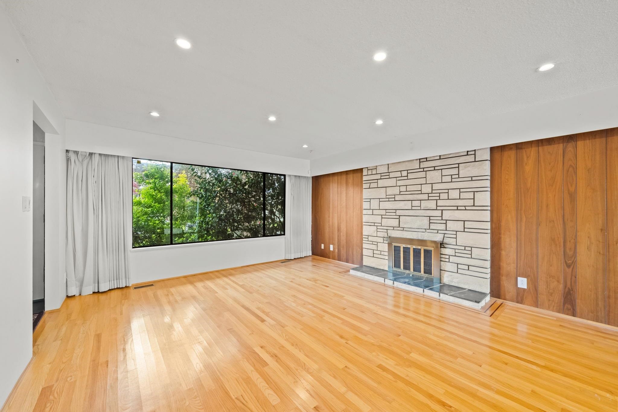 532 64Th Avenue W, Vancouver, BC