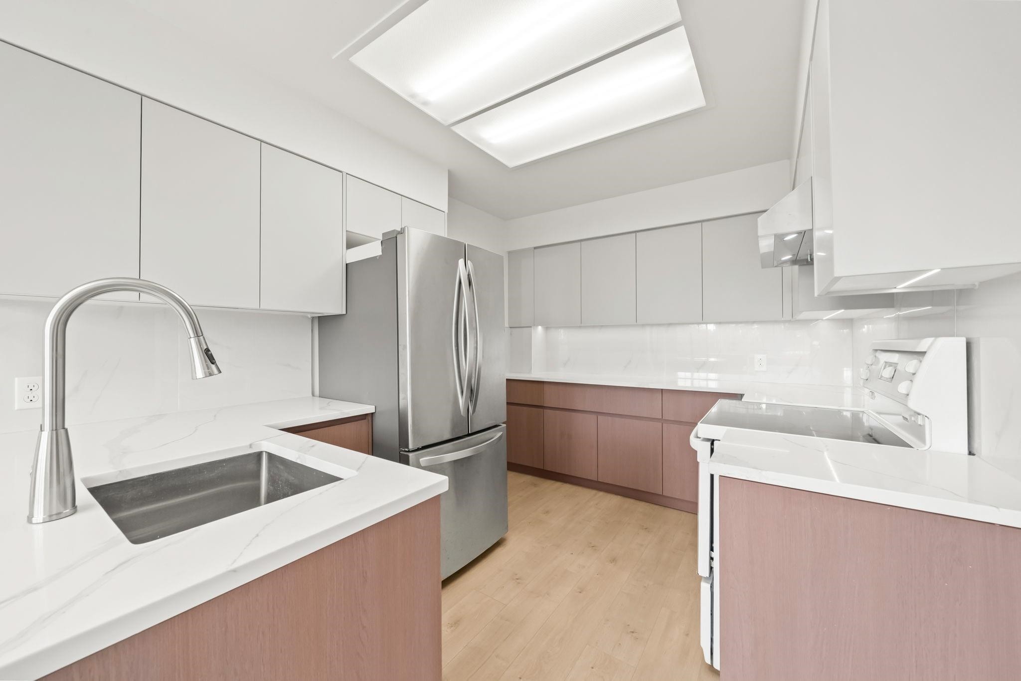 532 64Th Avenue W, Vancouver, BC