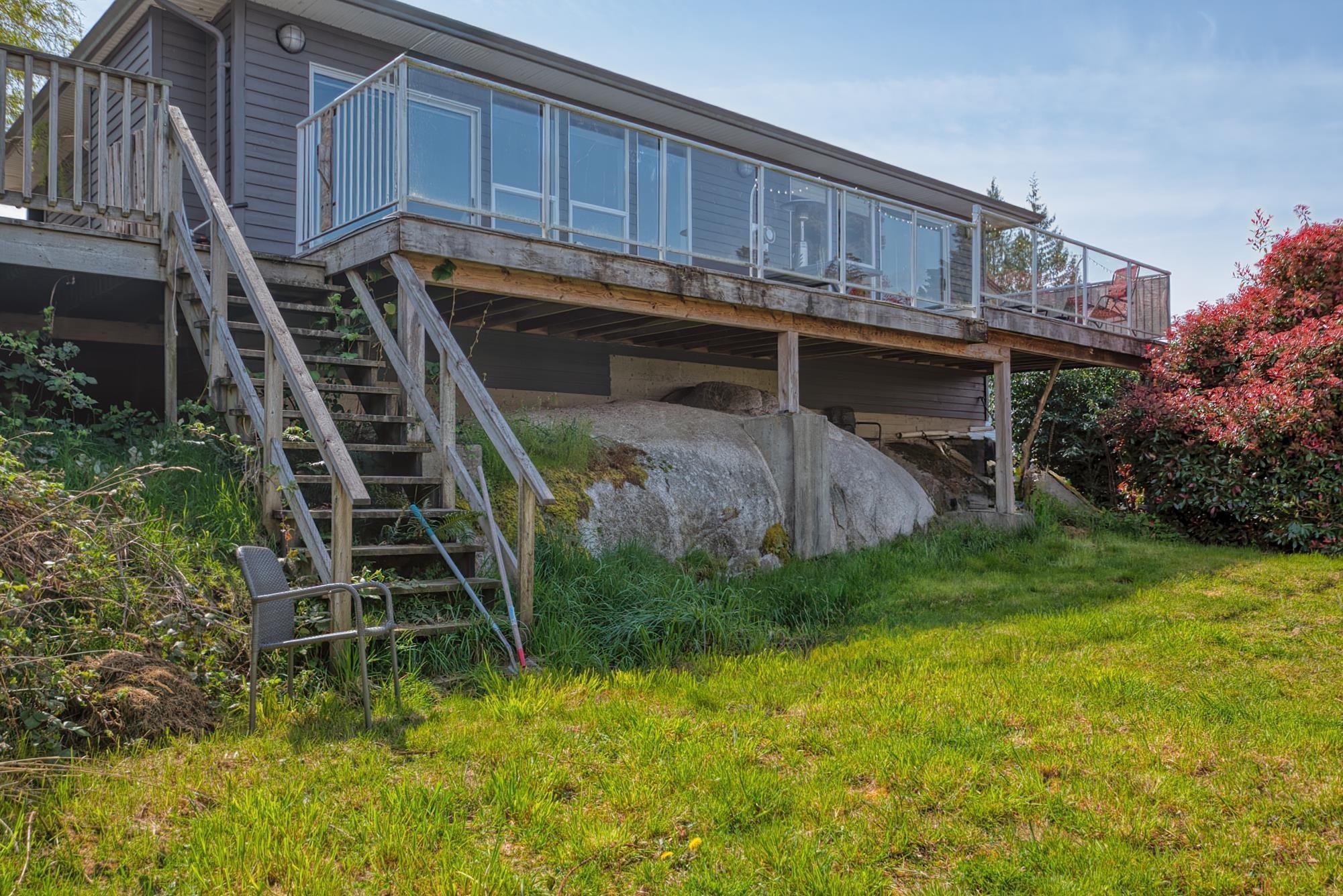 5796 Trail Avenue, Sechelt, BC - Outdoor With Deck Patio Veranda
