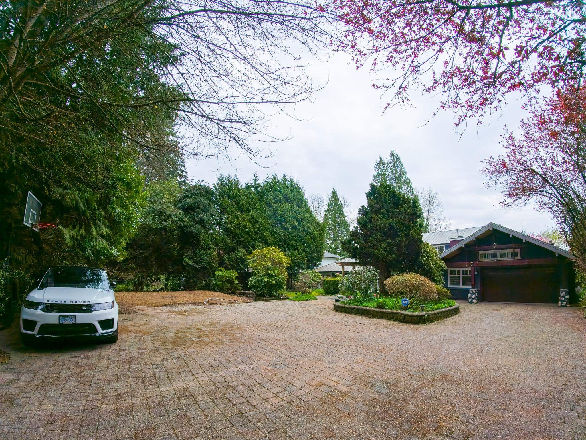 366 Keith Road, West Vancouver, BC