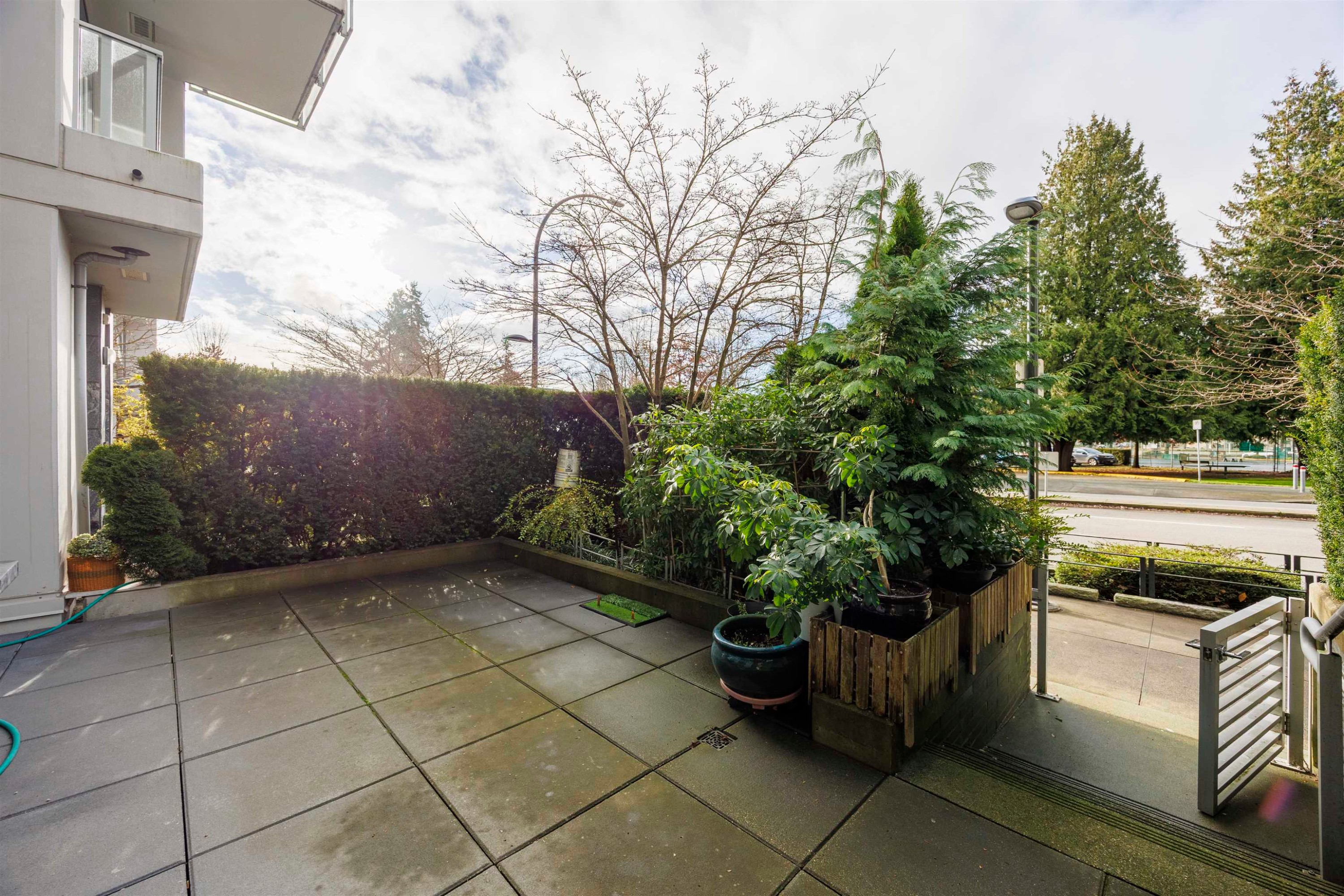 6590 Nelson Avenue, Burnaby, BC