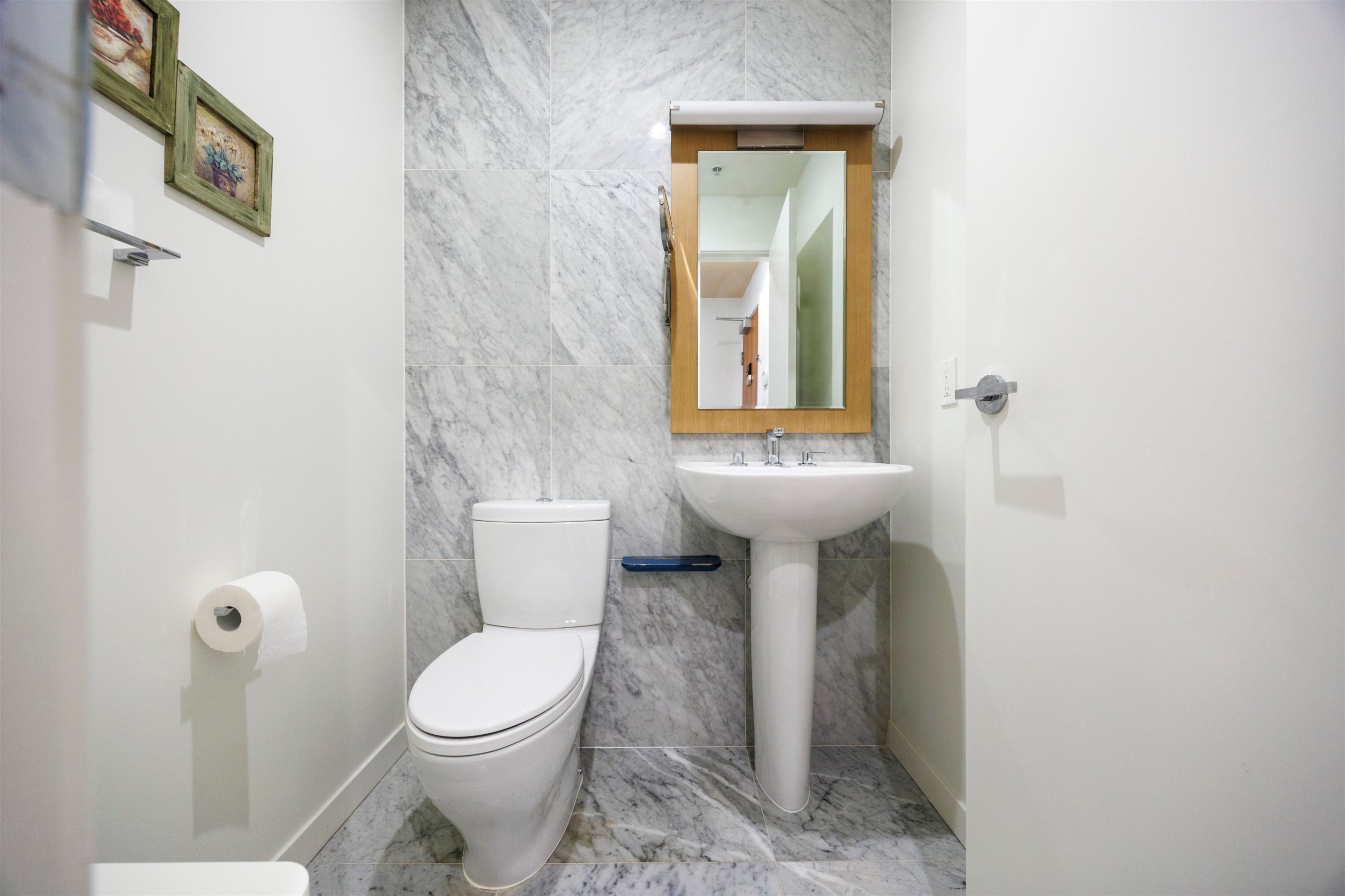 6590 Nelson Avenue, Burnaby, BC