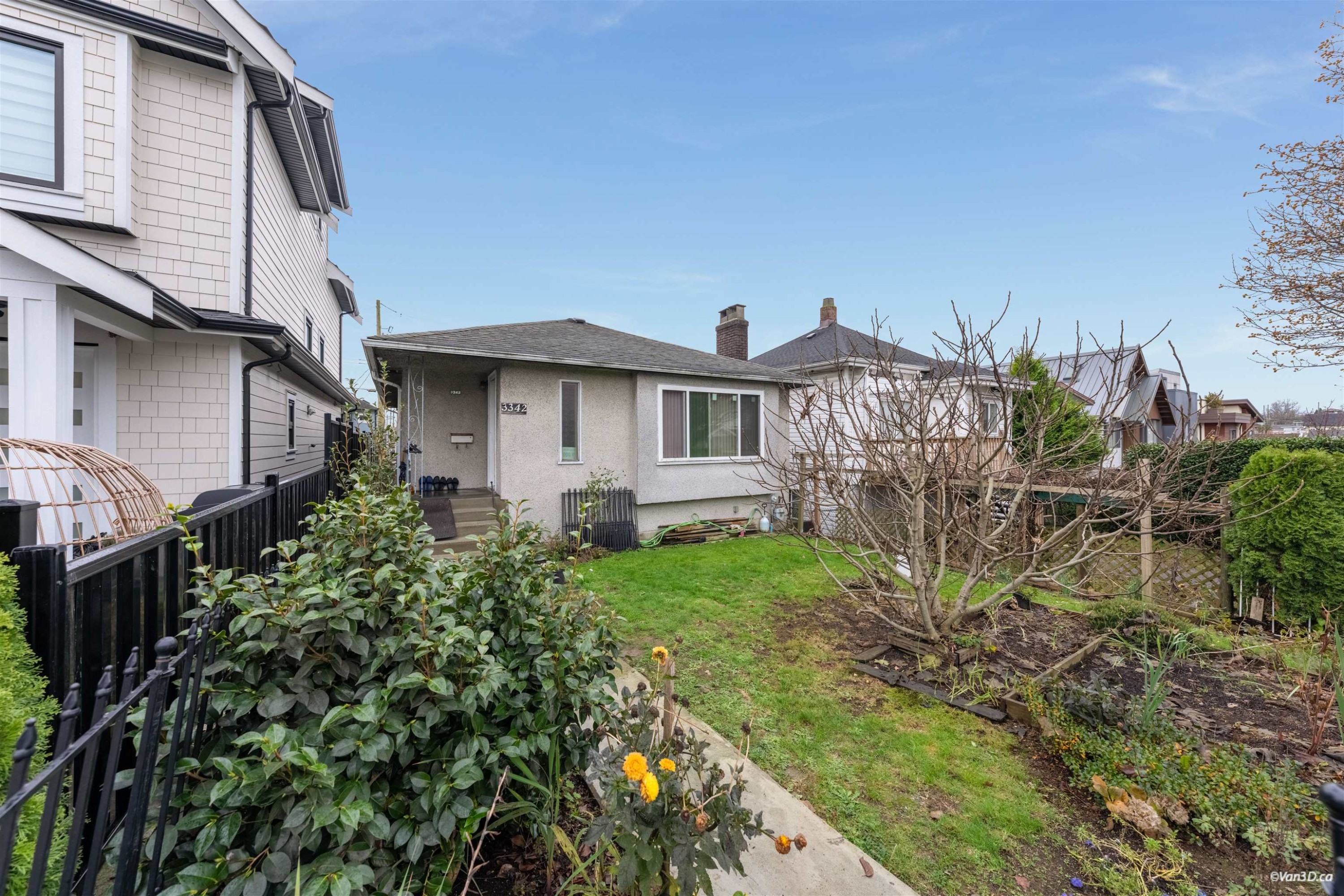 3342 Adanac Street, Vancouver, BC