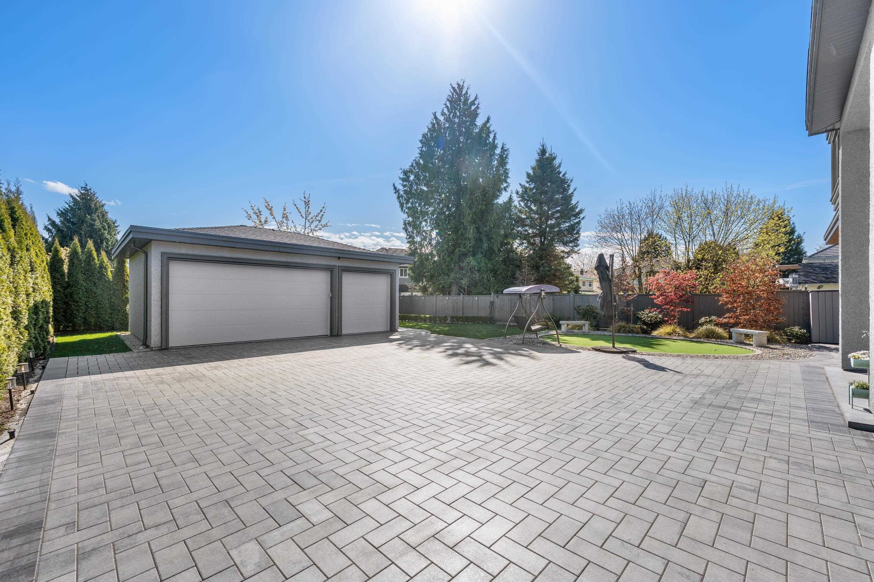 5720 Woodwards Road, Richmond, BC