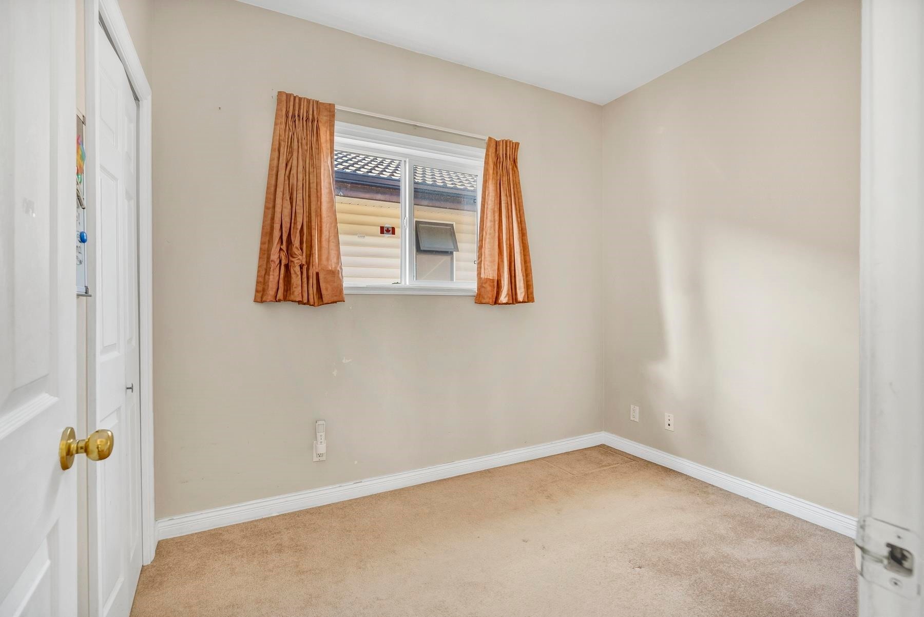 591 28Th Avenue E, Vancouver, BC