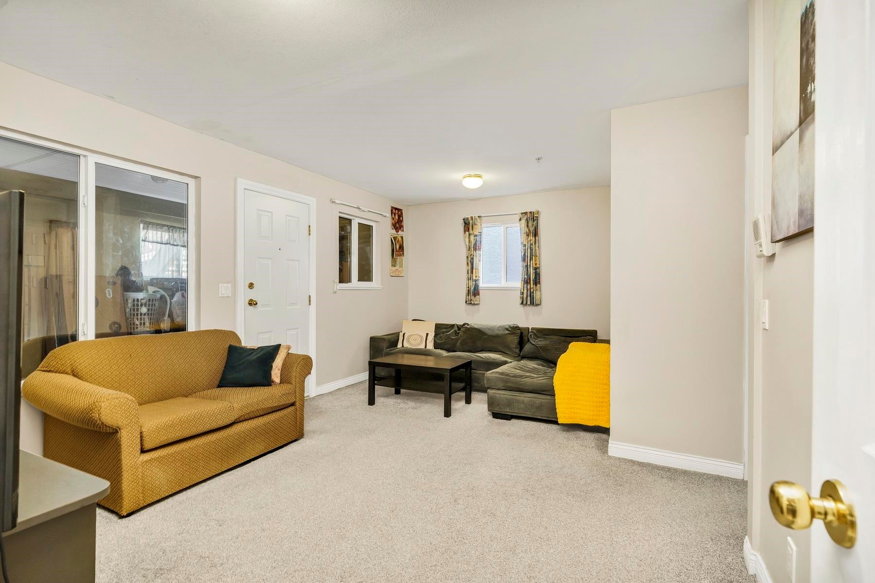 591 28Th Avenue E, Vancouver, BC