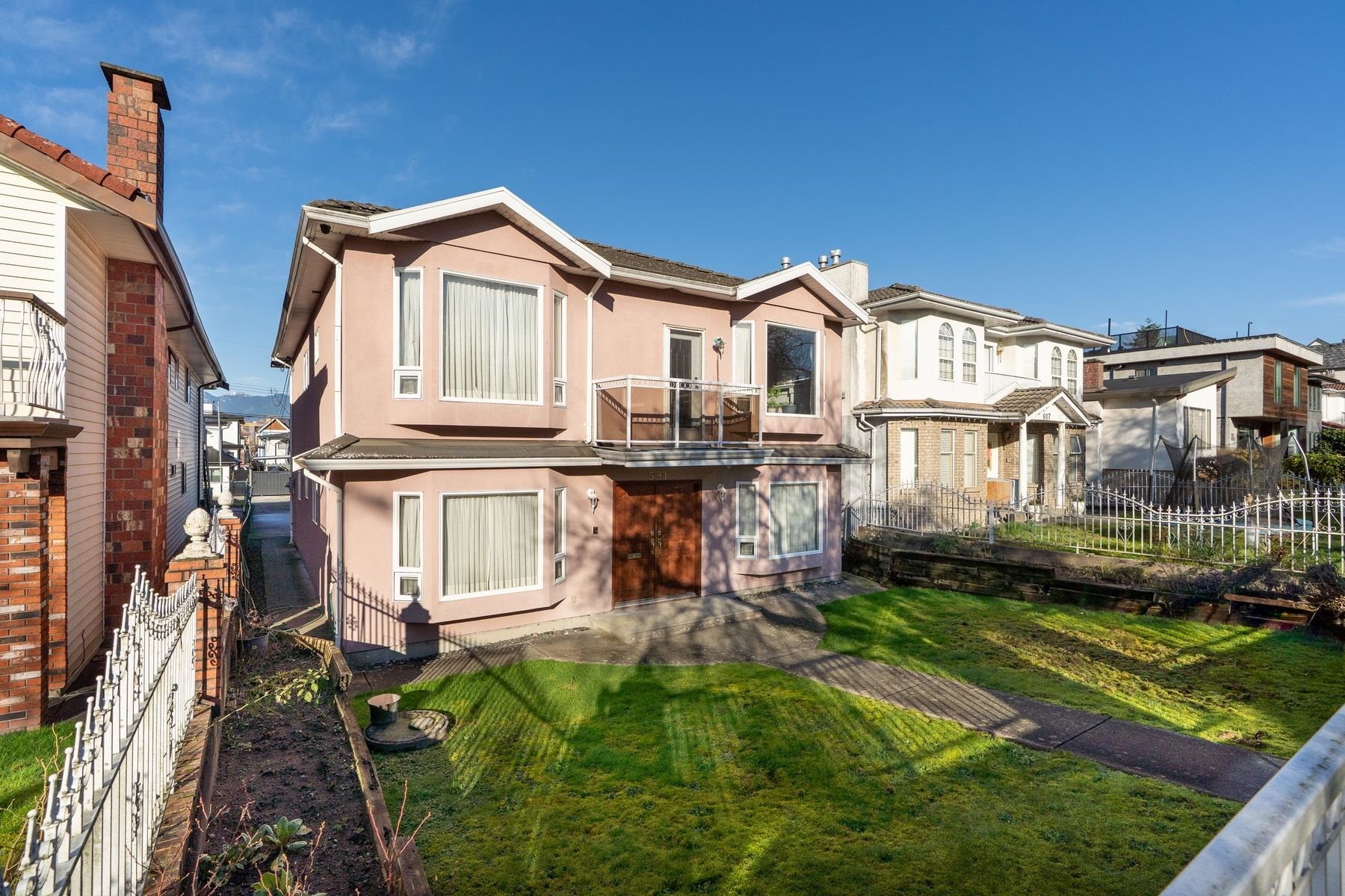 591 28Th Avenue E, Vancouver, BC