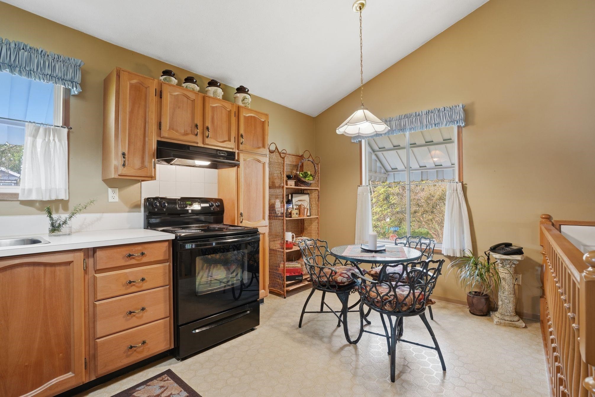 3300 Manning Crescent, North Vancouver, BC