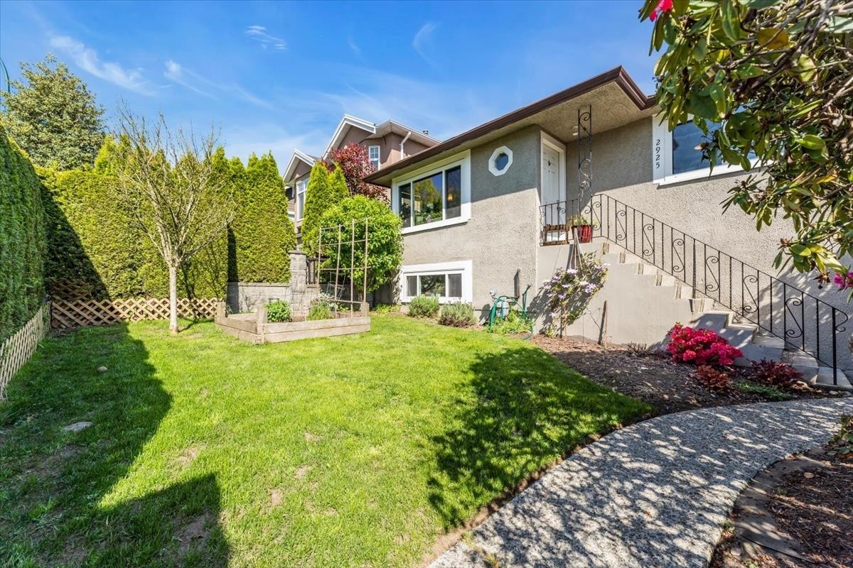 2925 Mcgill Street, Vancouver, BC