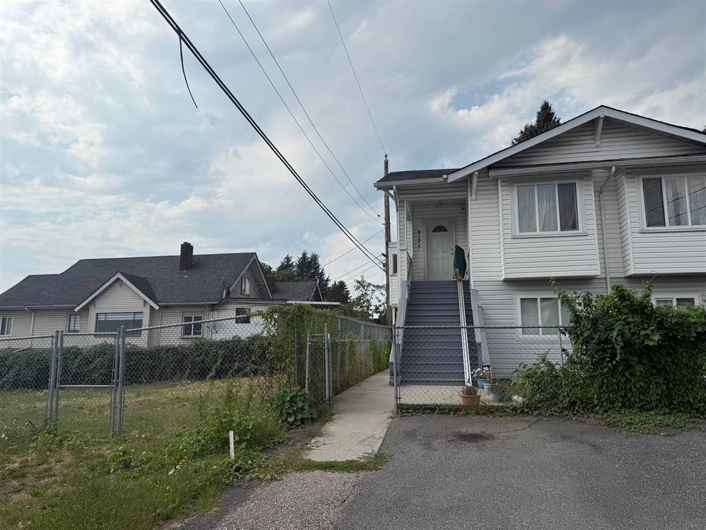8125 St. George Street, Vancouver, BC