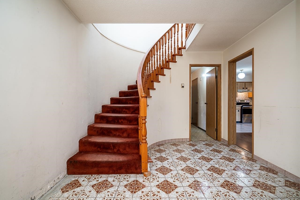 4332 Victoria Drive, Vancouver, BC
