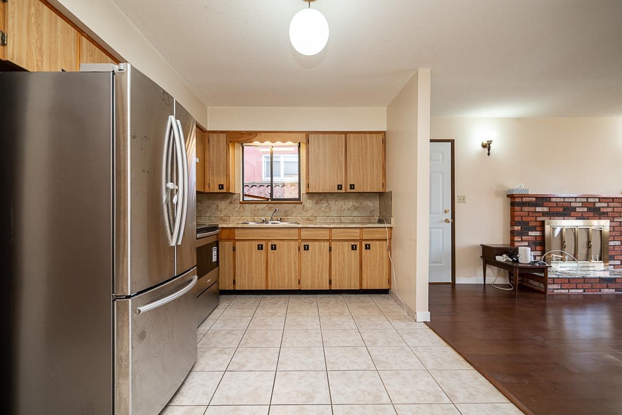 4332 Victoria Drive, Vancouver, BC