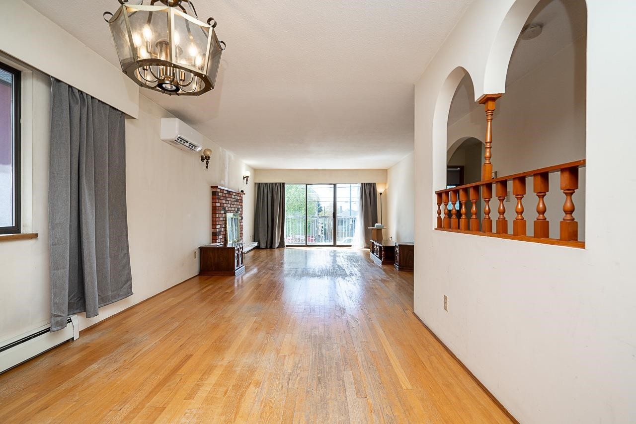 4332 Victoria Drive, Vancouver, BC