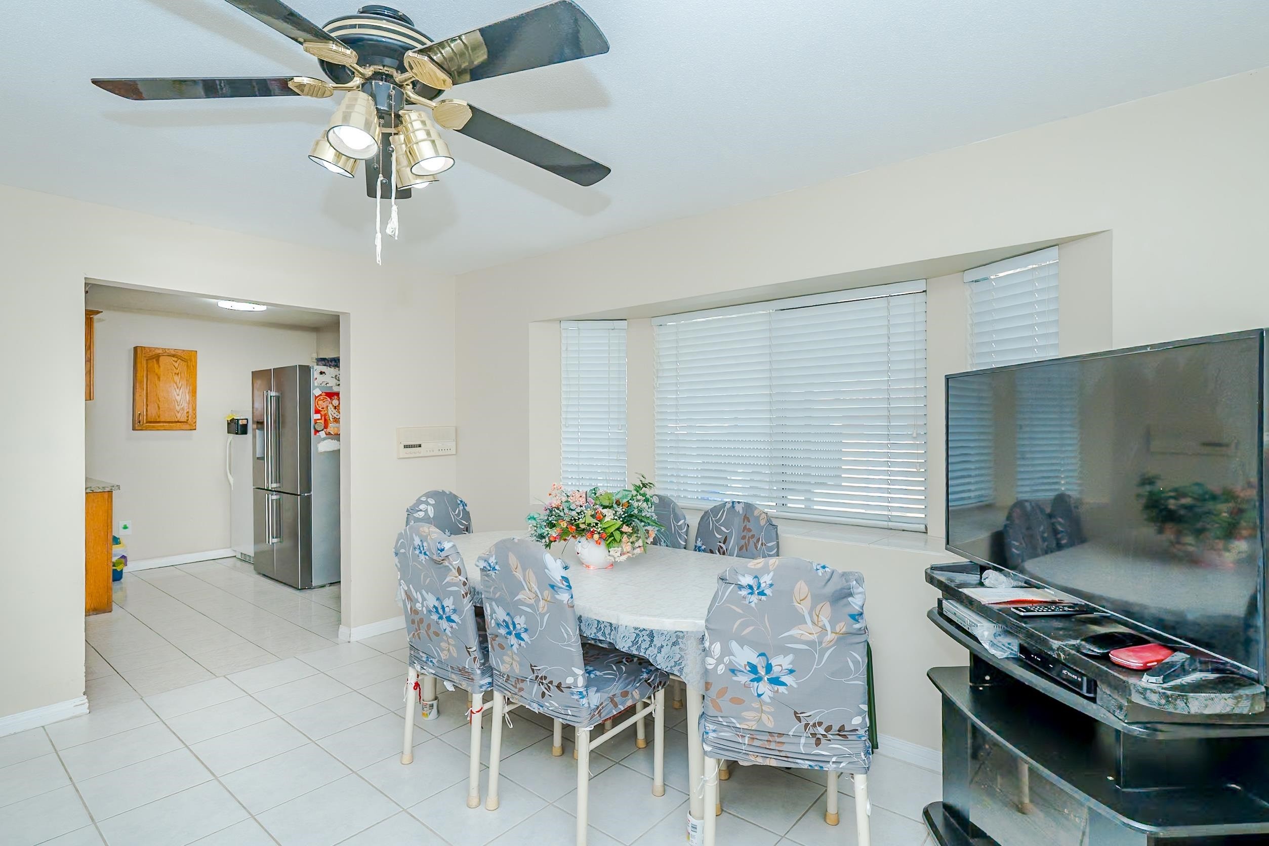 927 50Th Avenue E, Vancouver, BC