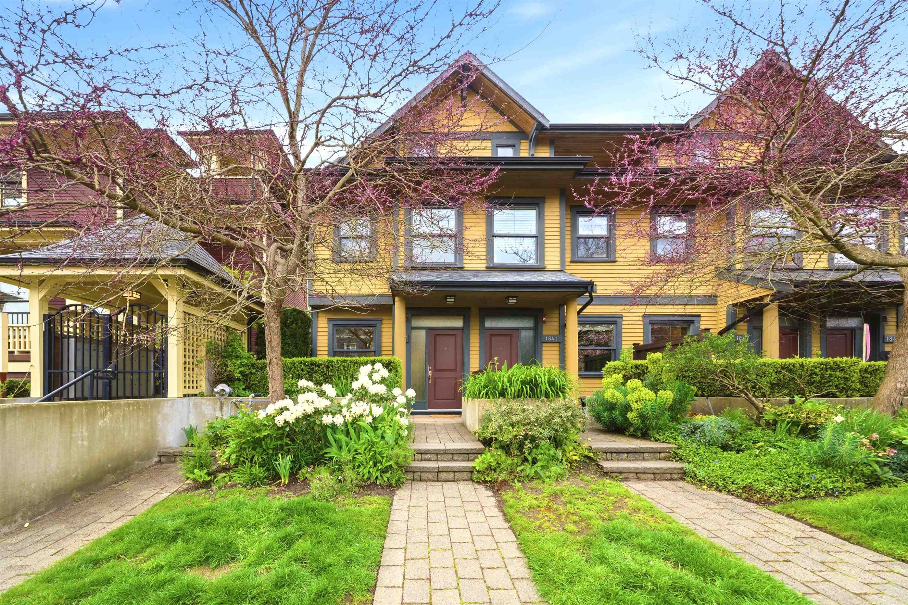 1837 Charles Street, Vancouver, BC