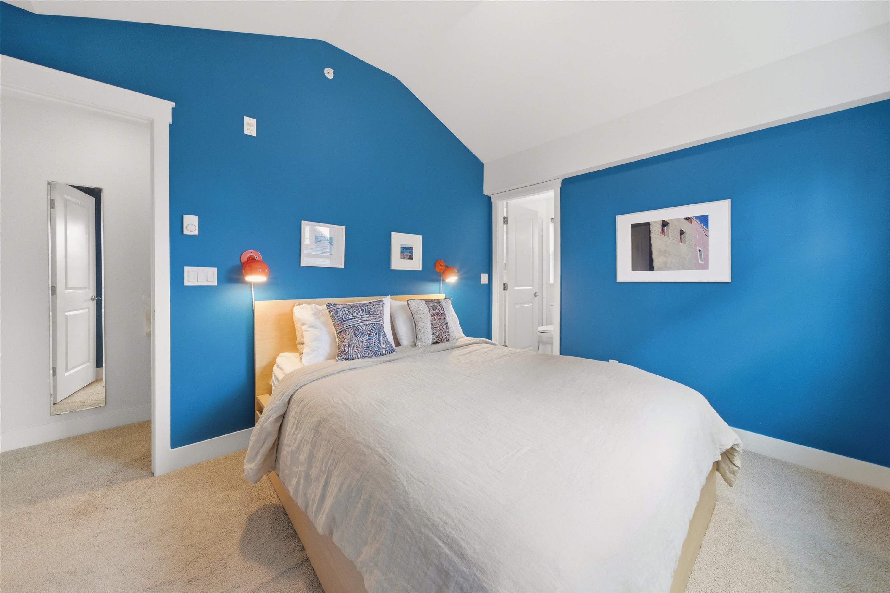 1837 Charles Street, Vancouver, BC