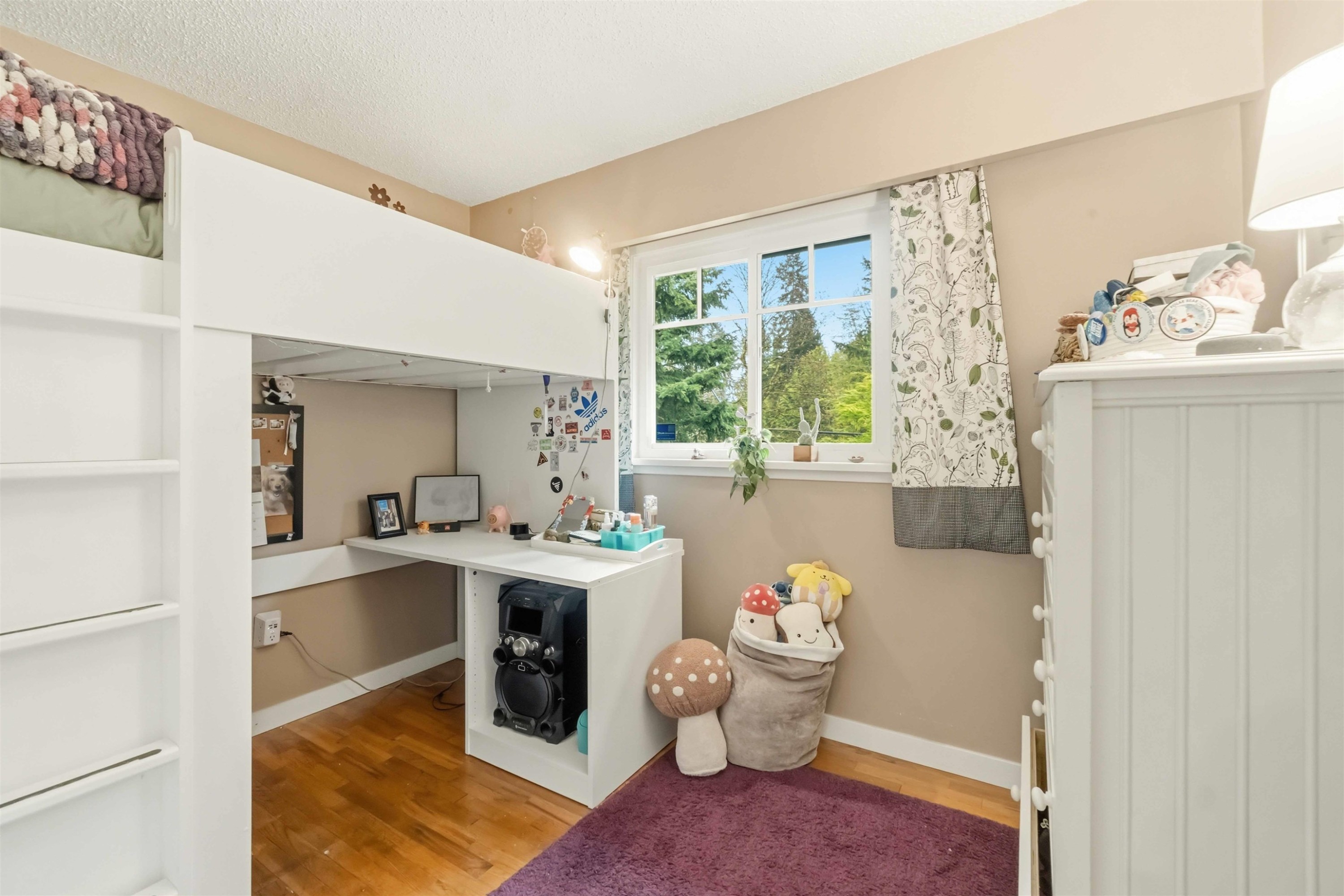209 Clearview Drive, Port Moody, BC