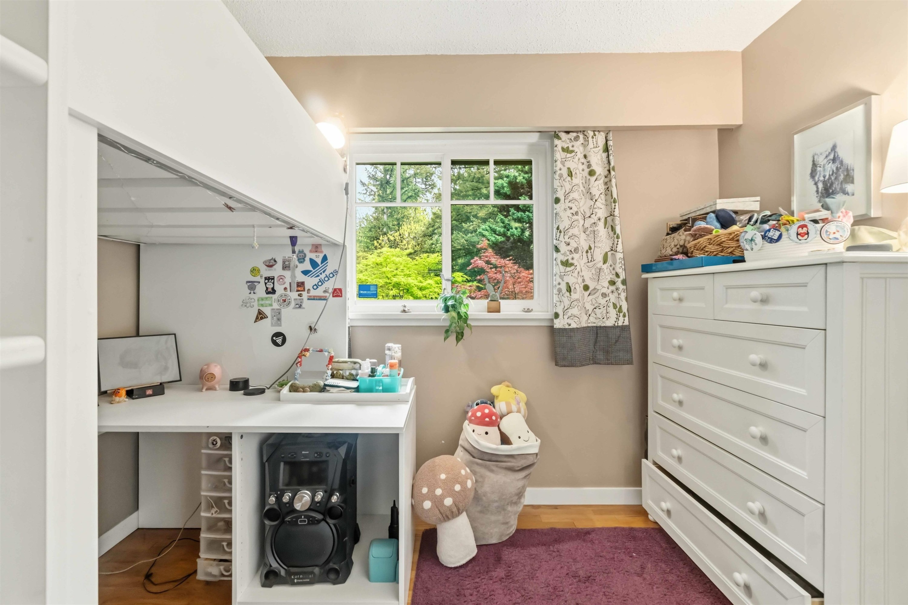 209 Clearview Drive, Port Moody, BC