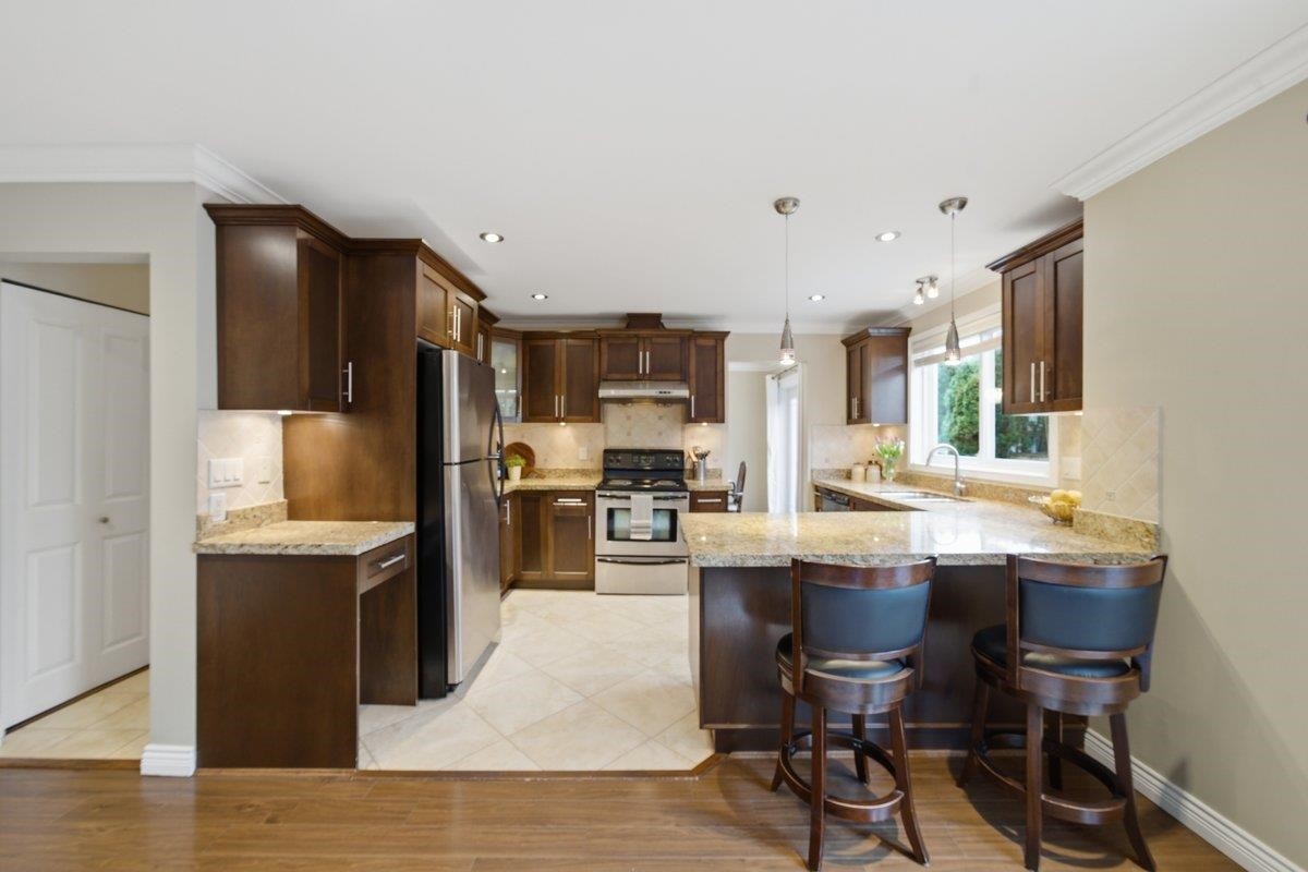 2808 Mccoomb Drive, Coquitlam, BC