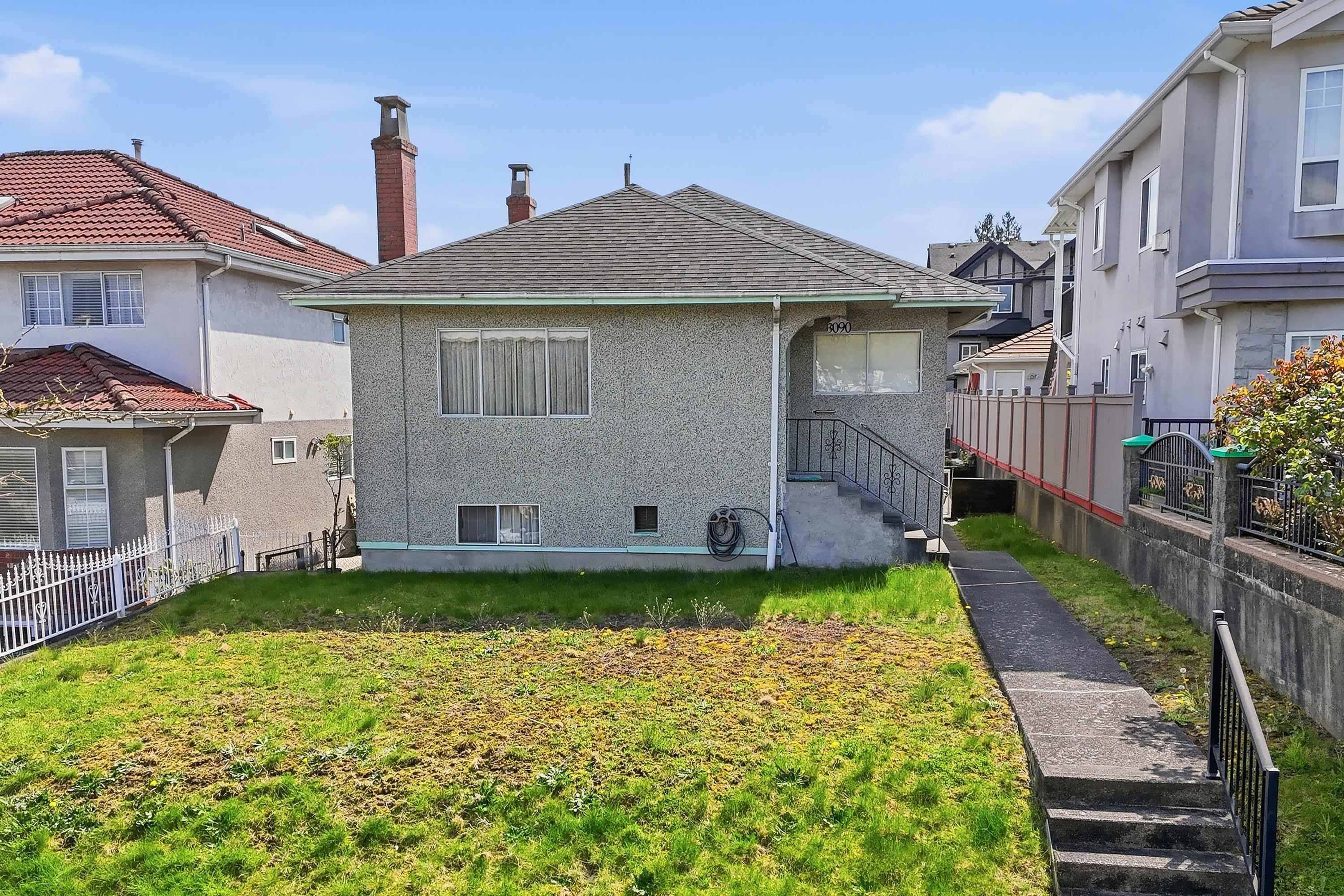 3090 Kitchener Street, Vancouver, BC