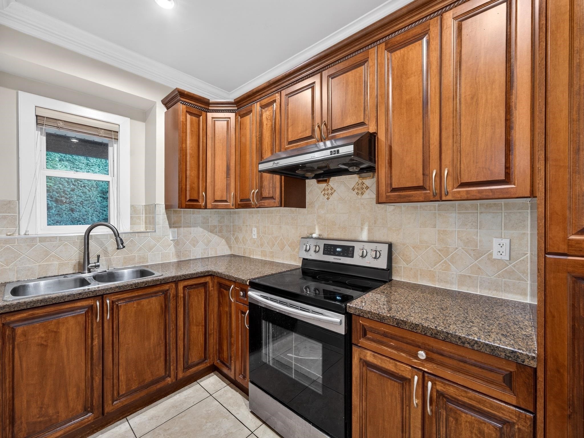 6040 Adams Place, Richmond, BC