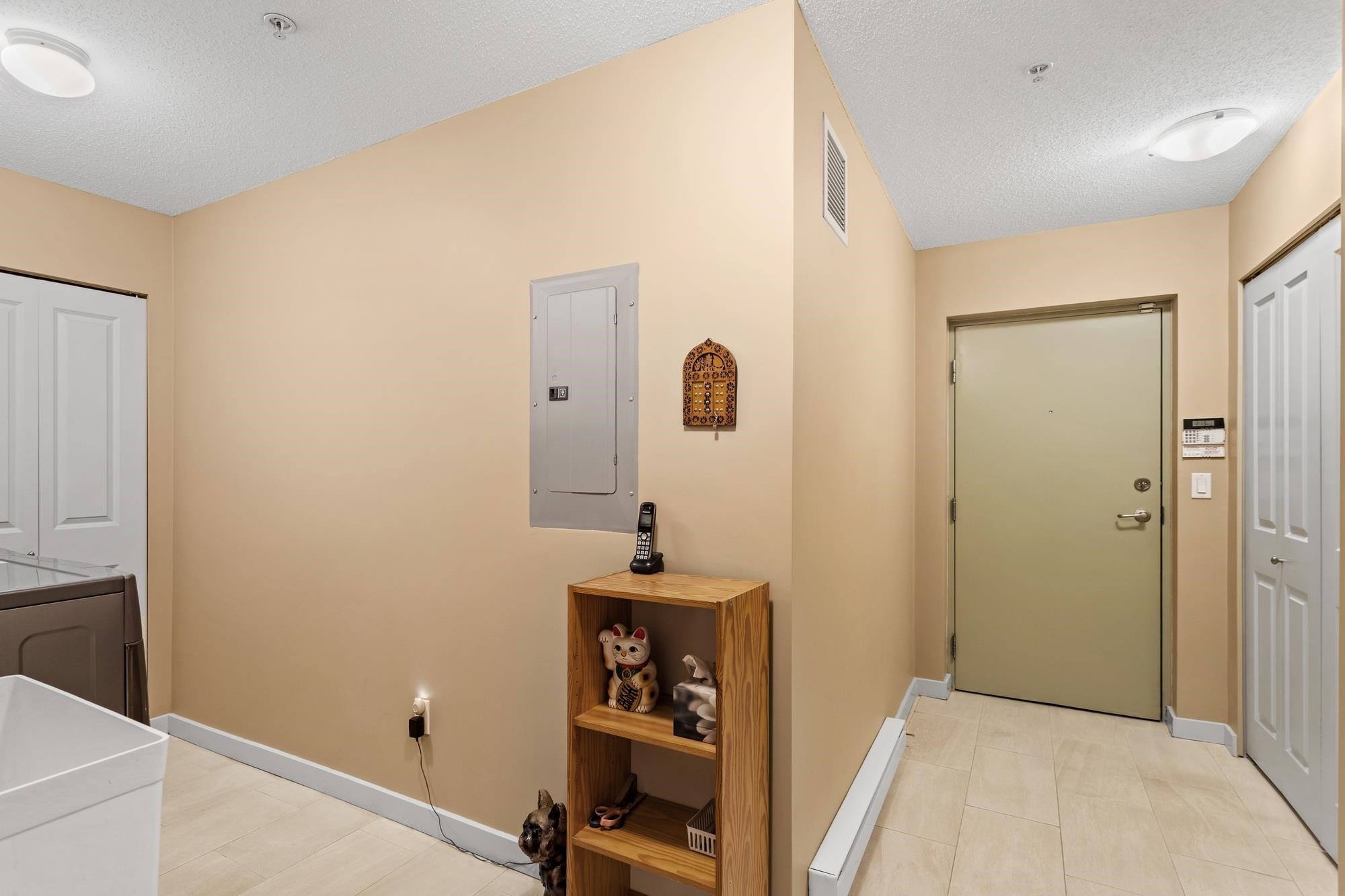 6238 Logan Lane, Vancouver, BC