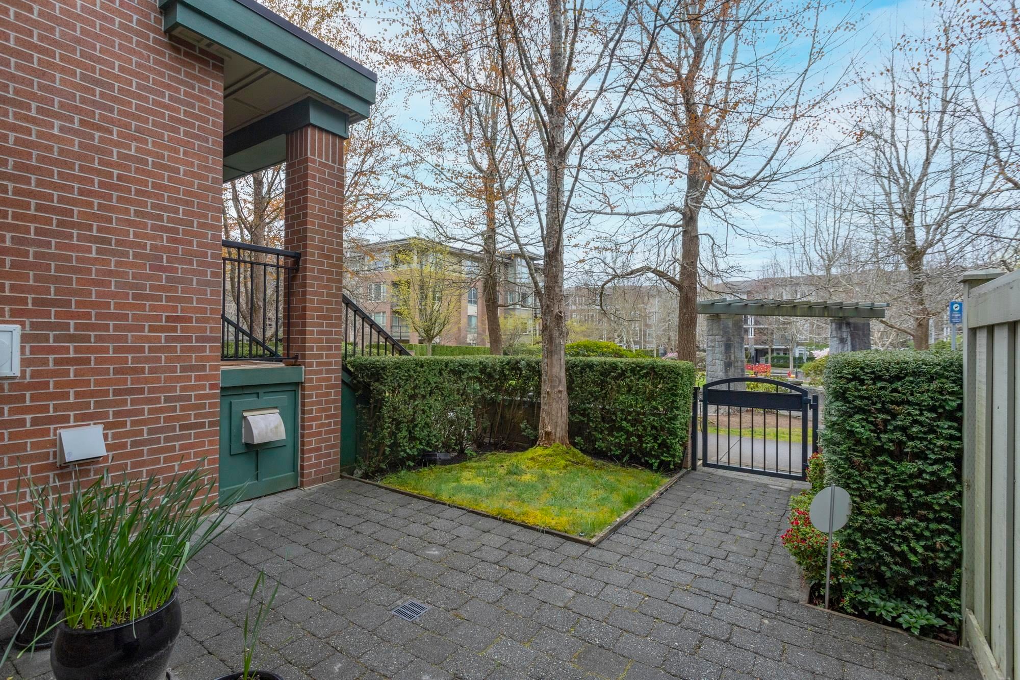 6238 Logan Lane, Vancouver, BC