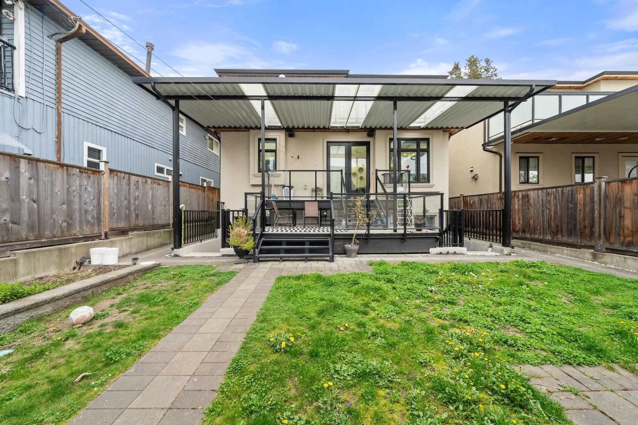 416 63Rd Avenue E, Vancouver, BC