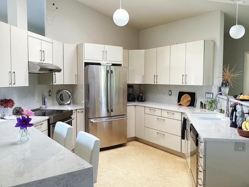 2860 River Road, Richmond, BC