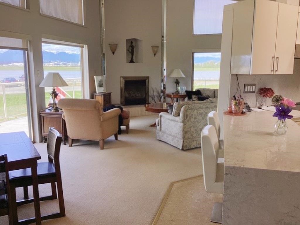 2860 River Road, Richmond, BC