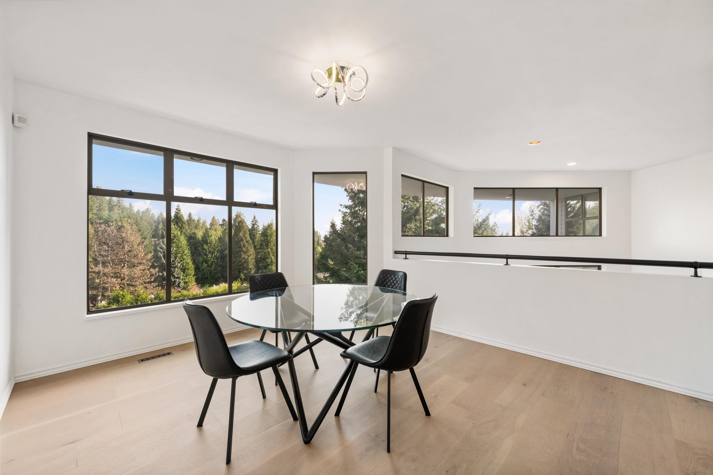 4809 Northwood Place, West Vancouver, BC